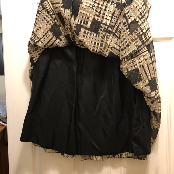 Skirt - Picture 3 of 4